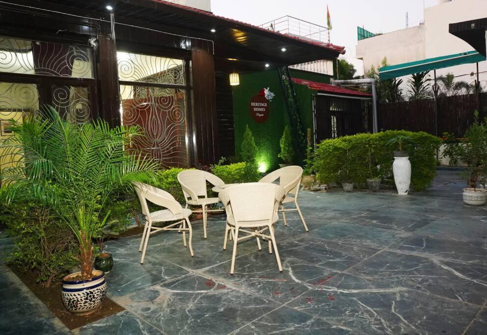 3 Bedroom Exquisite - Heritagehomes Magnolia * New Delhi